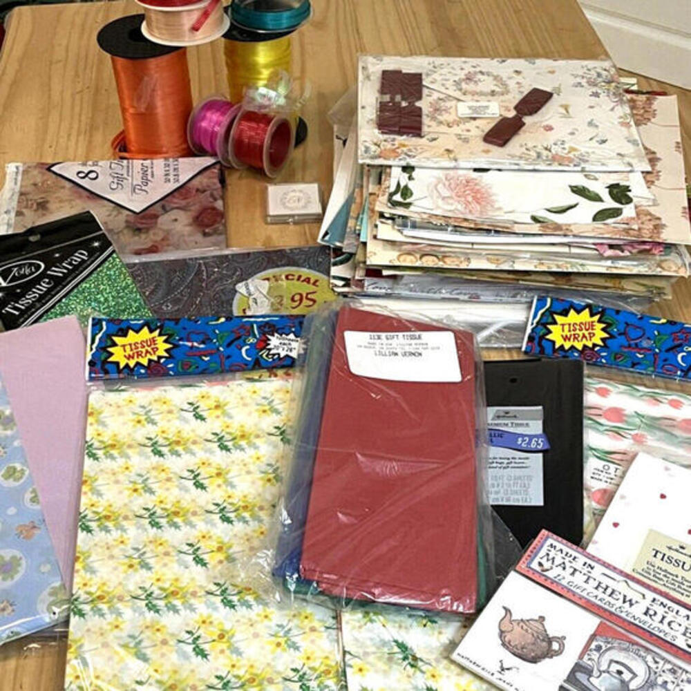 8‎ POUNDS Vintage Gift Wrap Wrapping Paper Curling Ribbon All Occasions Huge Lot